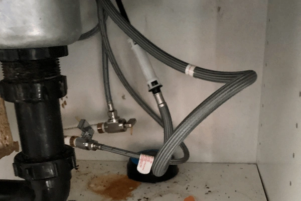 leaking kitchen faucet.