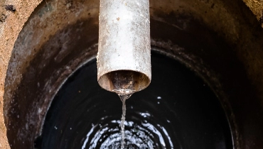 How to Clear a Sewer Line Clog